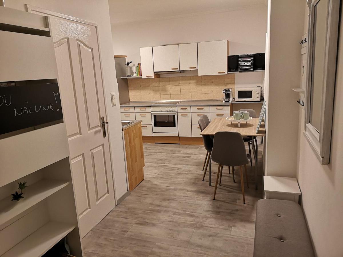 שיופוק Anno Apartman מראה חיצוני תמונה